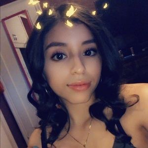 Meet your Posher, Alondra